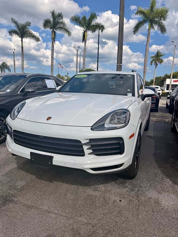 2023 Porsche Cayenne