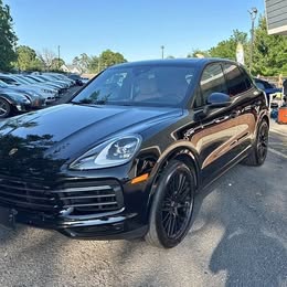 2023 Porsche Cayenne Platinum Edition AWD4WD  12345 Miles