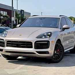 2023 Porsche Cayenne GTS