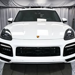2023 Porsche Cayenne