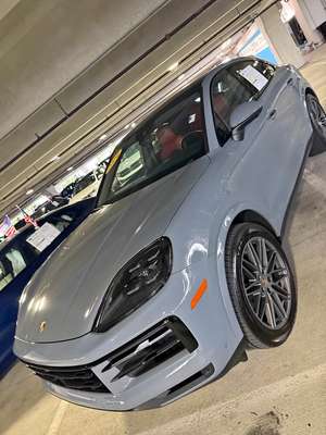 2024 Porsche Cayenne - Sport Utility 4D