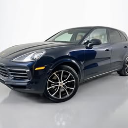 2023 Porsche cayenne platinum edition