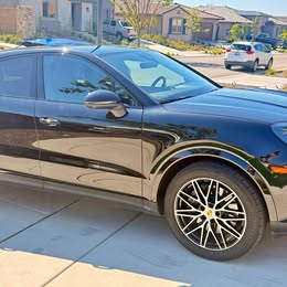 2024 Porsche Porsche Cayenne Coupe Sport Utility 4D