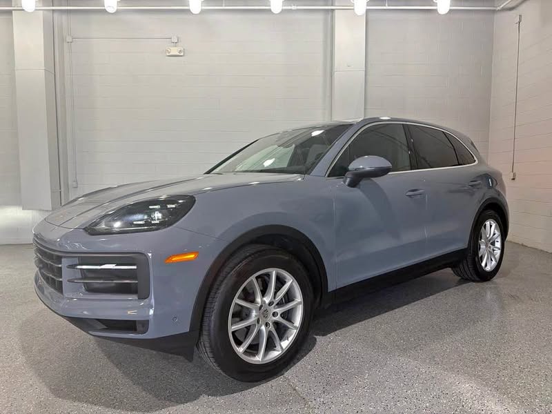 2024 Porsche Cayenne - Sport Utility 4D