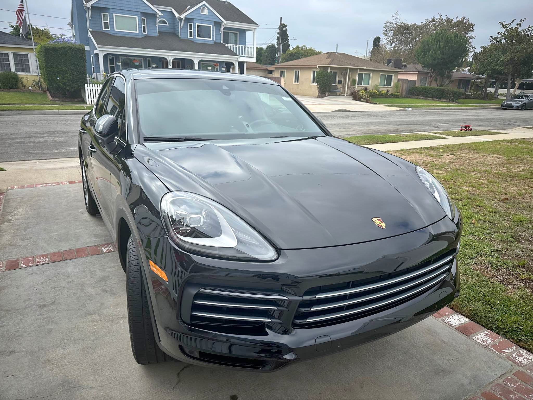 2022 Porsche Cayenne - Sport Utility 4D