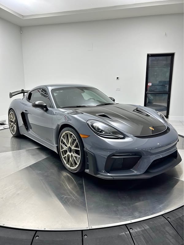 2025 Porsche 718 Cayman - GT4 RS Weissach