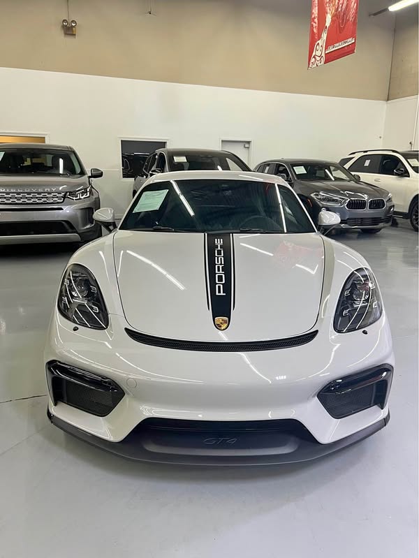 2021 Porsche 718 Cayman - GT4 Coupe 2D