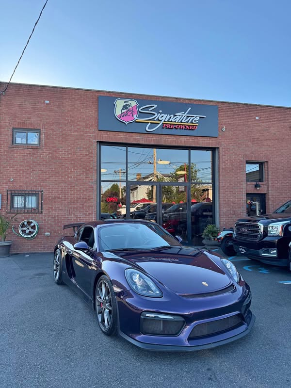 2016 Porsche Cayman - GT4 Coupe 2D