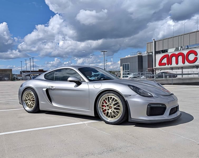 2016 Porsche Cayman - GT4 Coupe 2D