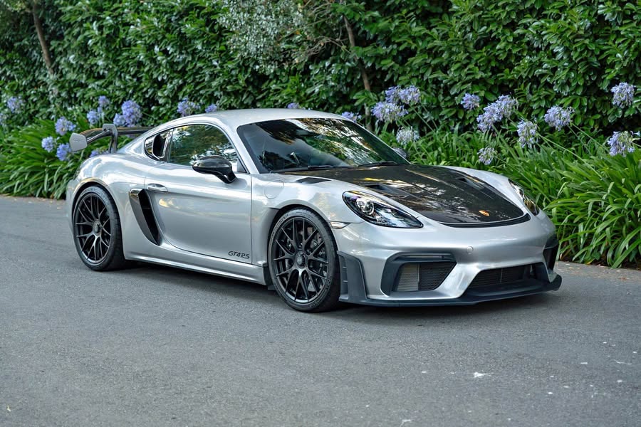 2023 Porsche 718 Cayman - GT4 RS Coupe 2D
