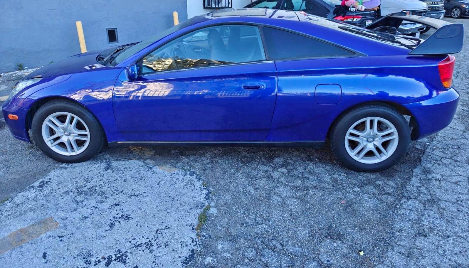 2000 Toyota Celica - GT Liftback 2D