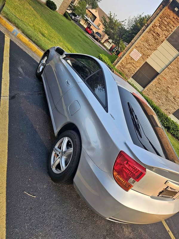 2001 Toyota Celica - All-Trac Turbo Liftback 2D