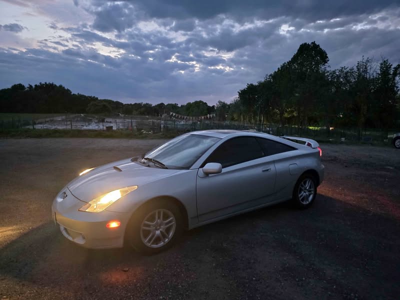 2001 Toyota Celica - GT Hatchback Coupe 2D