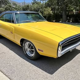 1971 Dodge Challenger Coupe 2D