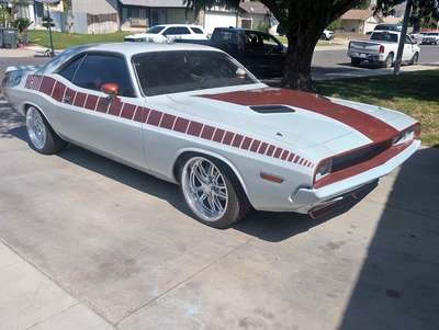 1970 Dodge Challenger - R\/T Classic Coupe 2D