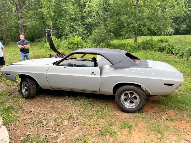 1970 Dodge Challenger - Coupe 2D