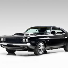 1970 Dodge Challenger - R\/T Coupe 2D