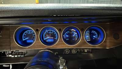 1972 Dodge Challenger PLUM CRAZY PURPLE 360cid AUTO BUCKETS AC
