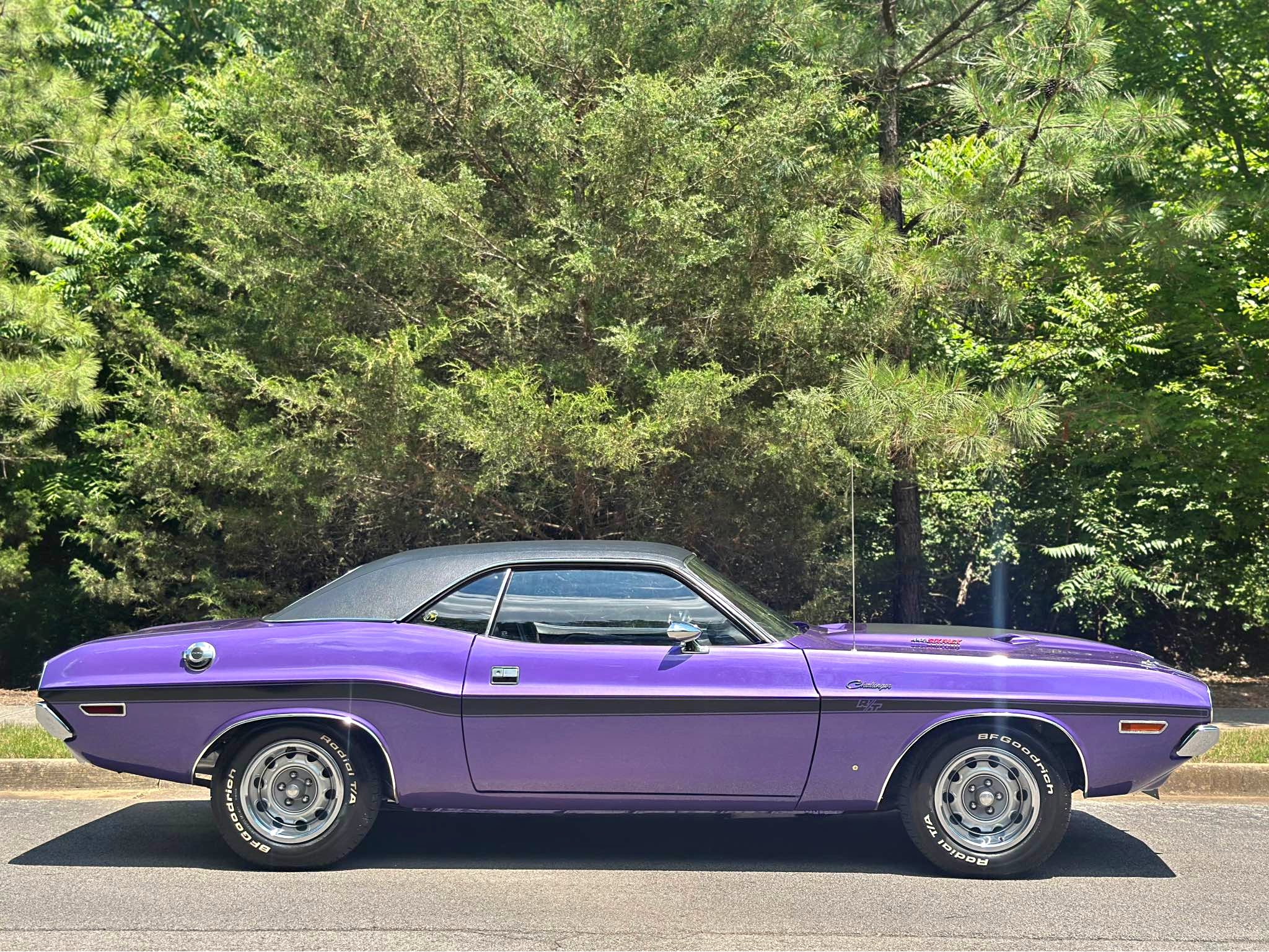 1970 Dodge Challenger - RT 440 SIX PACK