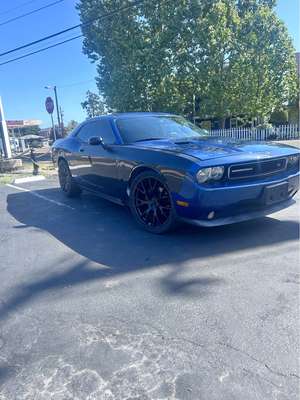 2010 Dodge Challenger - SE Coupe 2D