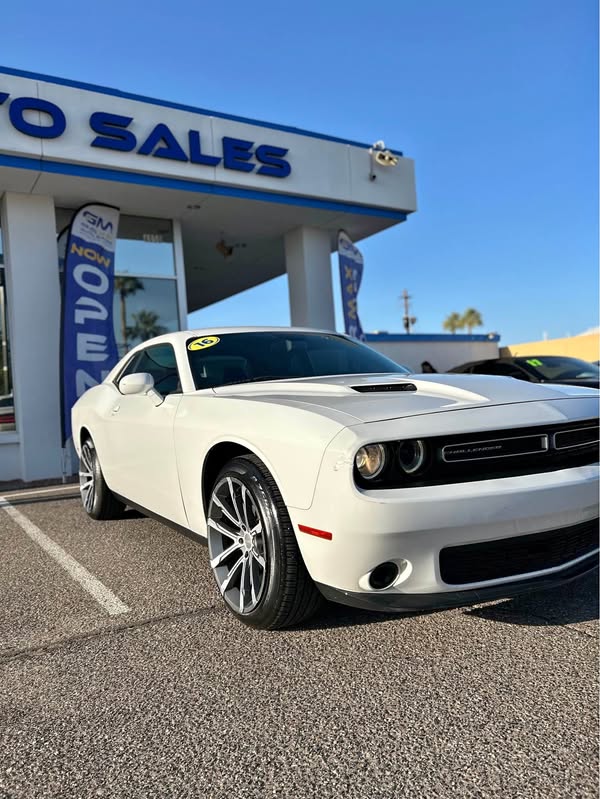 2016 Dodge Challenger - SXT Coupe 2D