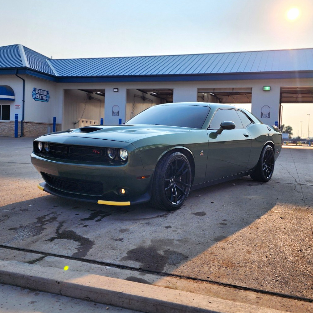 2021 Dodge Challenger R/T SCAT PACK