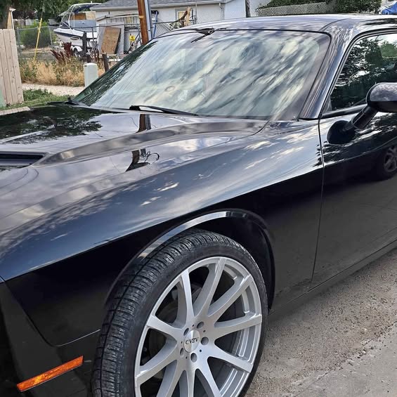 2017 Dodge Challenger - SXT Plus Coupe 2D