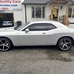 2010 Dodge Challenger SE 2dr Coupe