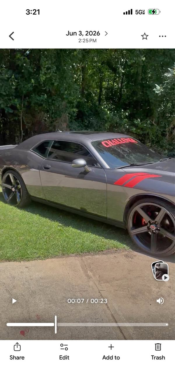 2018 Dodge Challenger - SXT Plus Coupe 2D