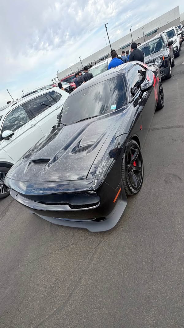 2015 Dodge Challenger - SRT Hellcat Coupe 2D