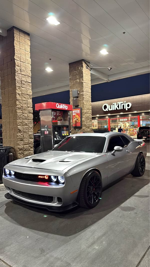 2015 Dodge Challenger - SRT 392 Coupe 2D