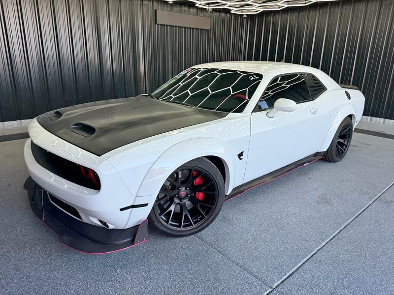 2018 Dodge Challenger - 392 Hemi Scat Pack Shaker Coupe 2D