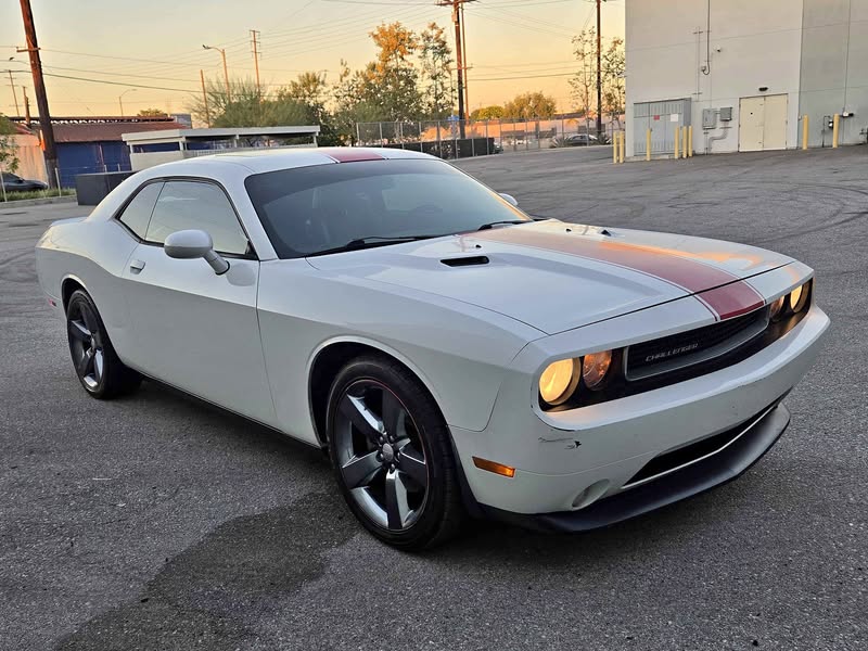 2013 Dodge Challenger - SXT Coupe 2D