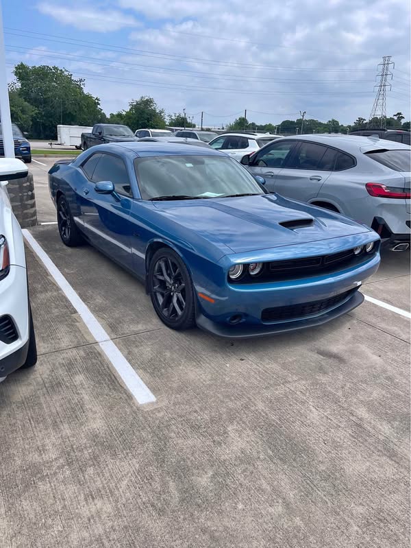 2023 Dodge Challenger - R\/T Coupe 2D