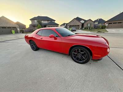 2019 Dodge Challenger - SXT Coupe 2D