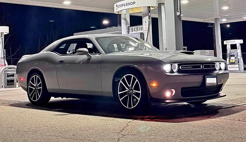 2022 Dodge Challenger - R\/T Plus Coupe 2D