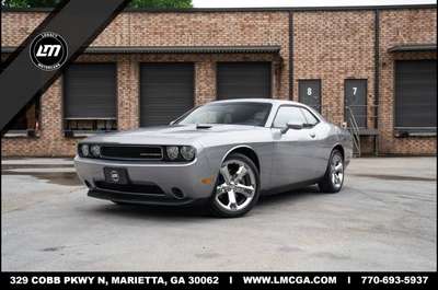 2013 Dodge Challenger SXT Coupe 2D