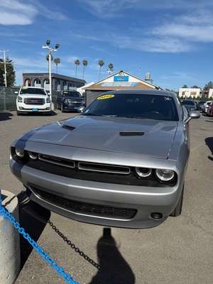 2015 Dodge Challenger$ 2000dwpymnt