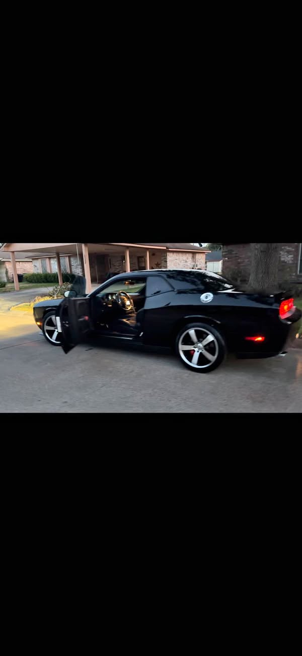 2012 Dodge Challenger - SRT8 392 Coupe 2D