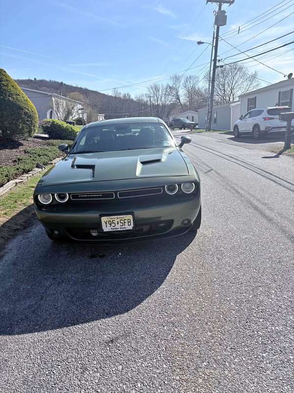 2018 Dodge Challenger - SXT Coupe 2D
