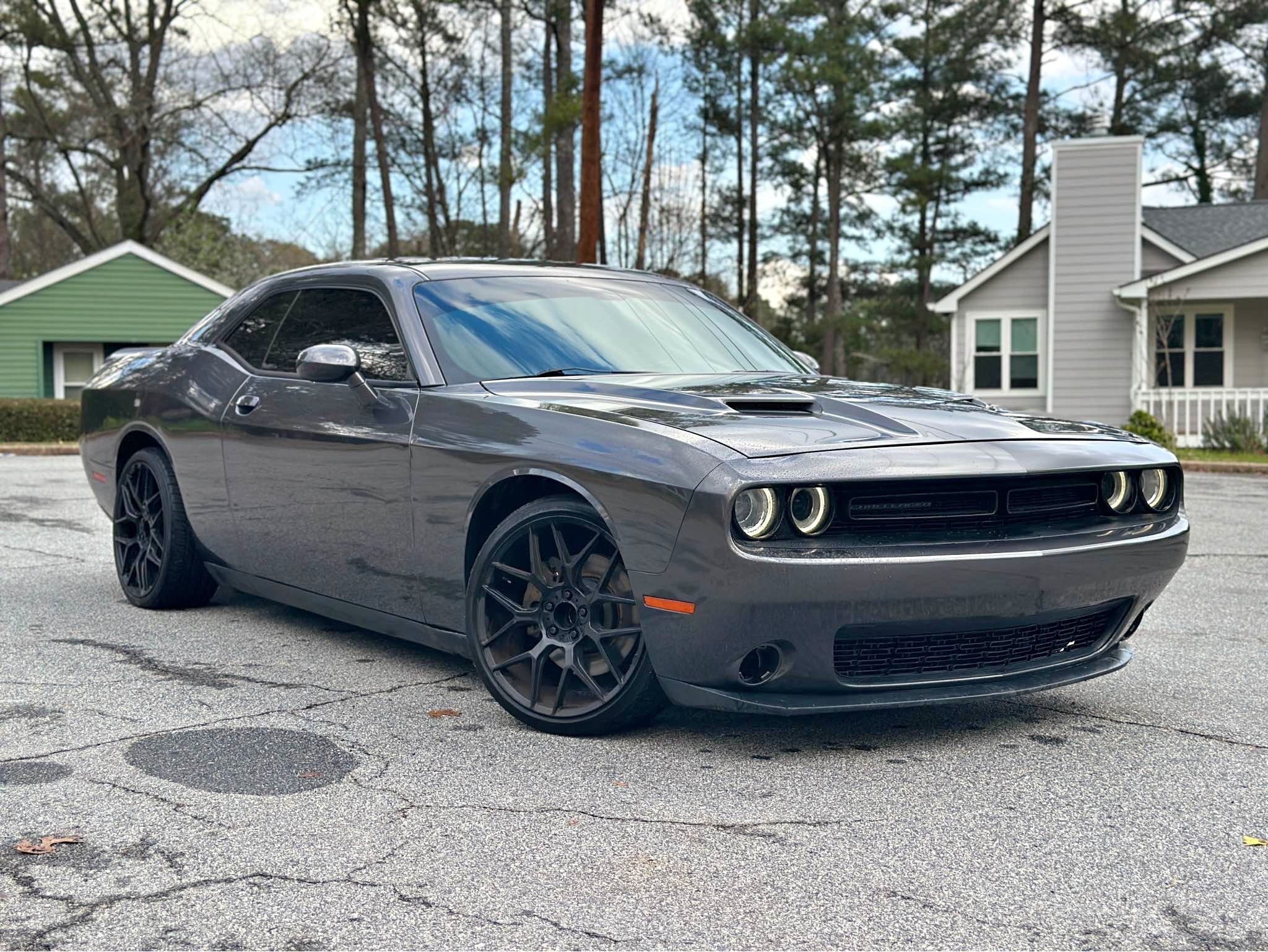 2018 Dodge Challenger - SXT Plus Coupe 2D