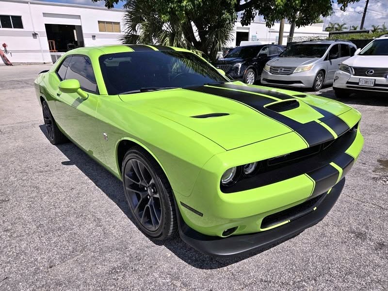 2023 Dodge CHALLENGER SRT