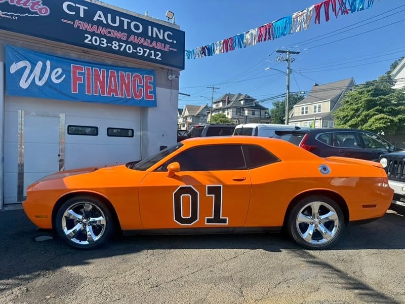 2014 Dodge Challenger 2dr Cpe R\/T 6 speed! \ud83e\udd18 55845 Miles
