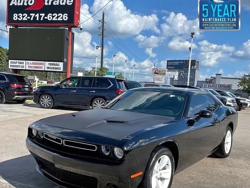 2020 Dodge Challenger SXT RWD
