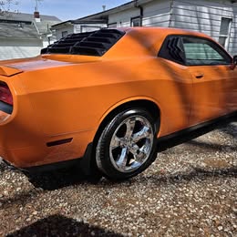 2014 Dodge  Challenger R\/T Plus