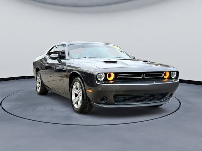 2021 Dodge Challenger\u2728soy juan abedrabbo, tu asesor de confianza, listo para ayudarte a llevarte tu carro hoy mismo \ud83d\ude99\ud83d\udca8
