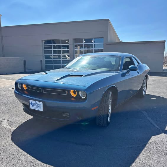 2022 Dodge Challenger - SXT Coupe 2D