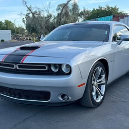 2020 Dodge Challenger R\/T DOWN PAYMENT FROM $2000 DLLS A.O.C.