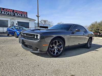 2019 Dodge Challenger - SXT Plus Coupe 2D