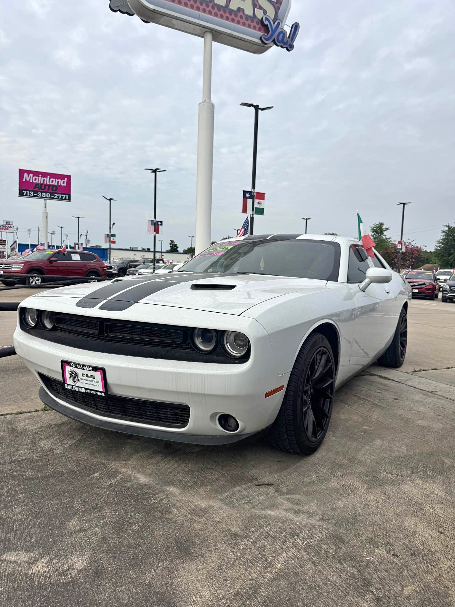 2016 Dodge Challenger - SXT Coupe 2D
